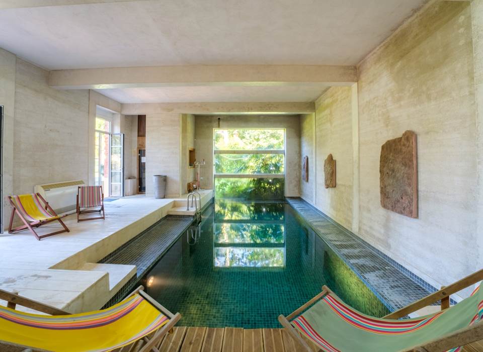 La piscine intérieure chauffée, pour tous les temps et toutes les saisons