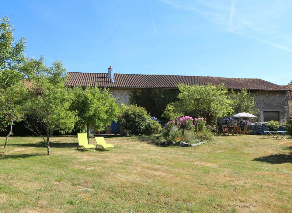 La Vieille Maison de Pensol - jardin au calme