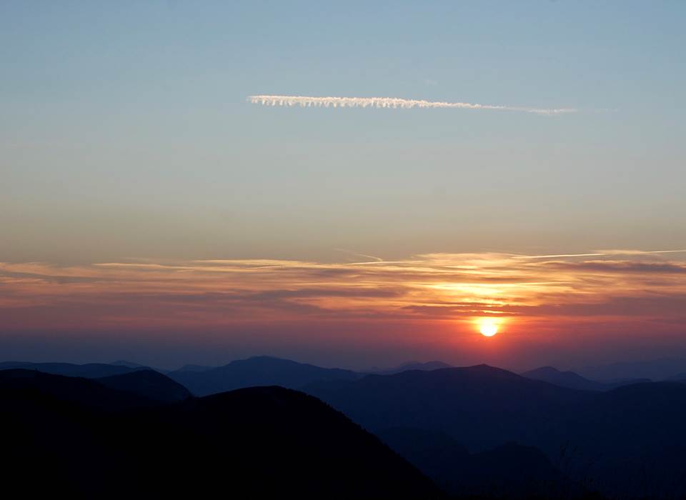 Coucher de soleil sur la Montagne de Lure