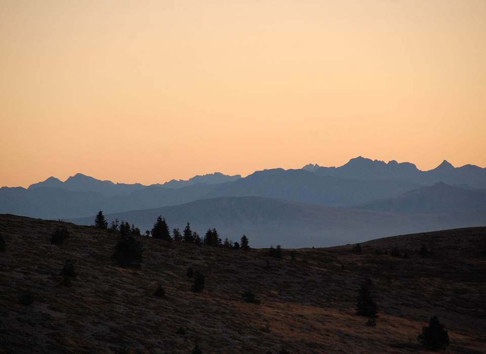 Lever de soleil sur la Montagne de Lure