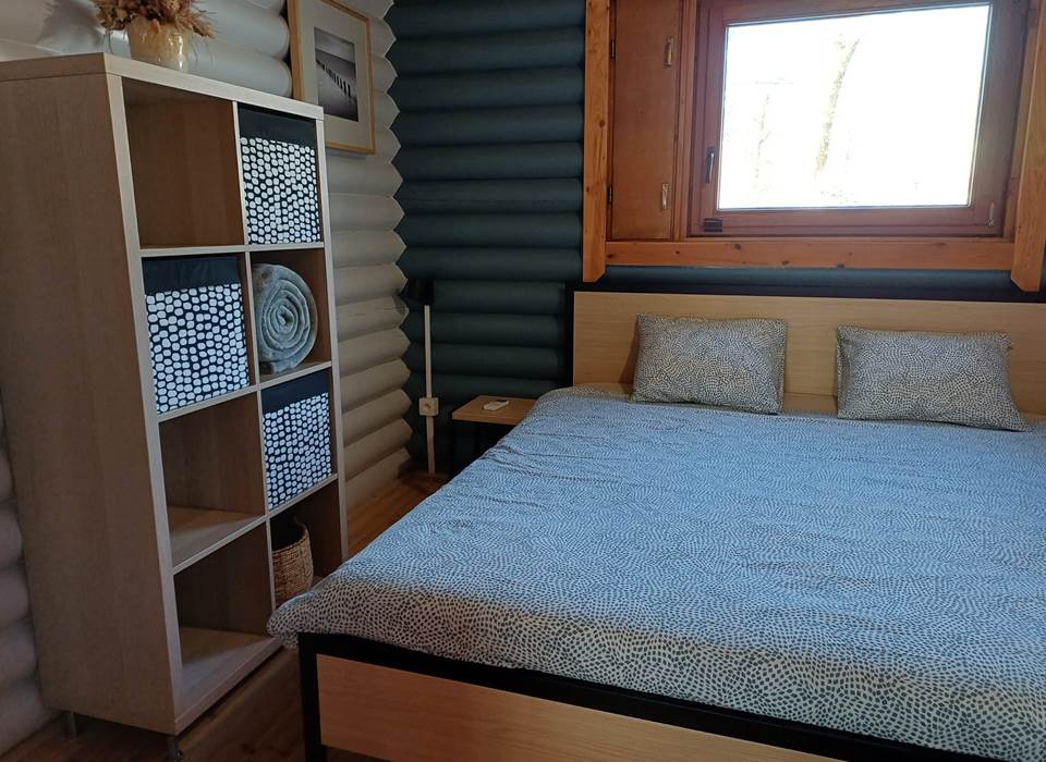 Le chalet du Ménobu 'La 1ére chambre à coucher lit double'