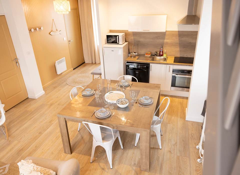 Appart 3 - table à manger