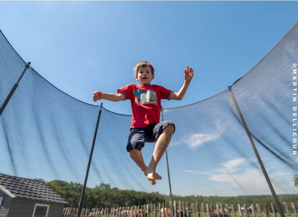 Trampoline