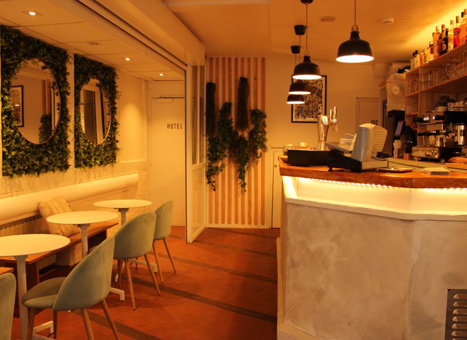 Bar de l'hôtel & Réception