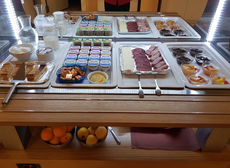buffet froid petit déjeuner