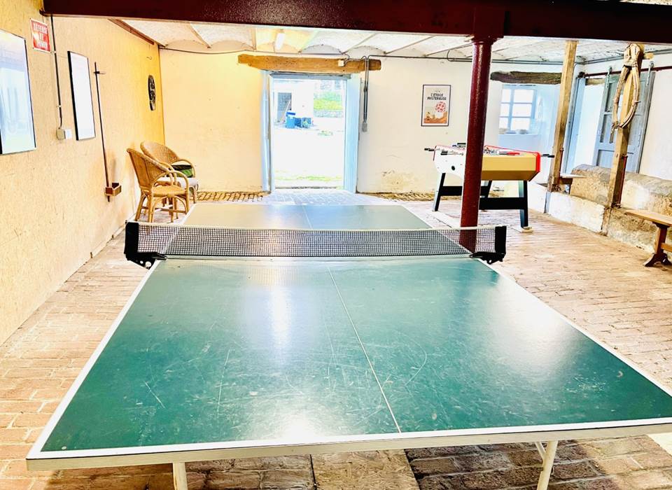 Table ping-pong