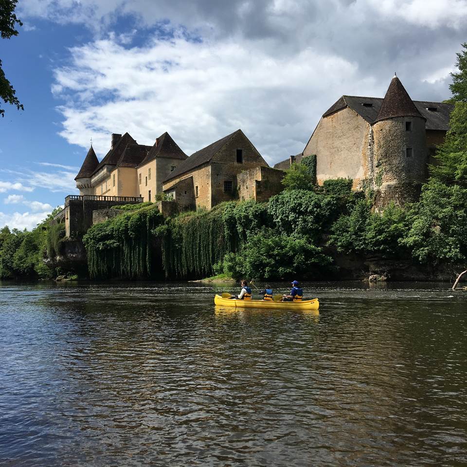 sortie canoë en famille avec canoë family