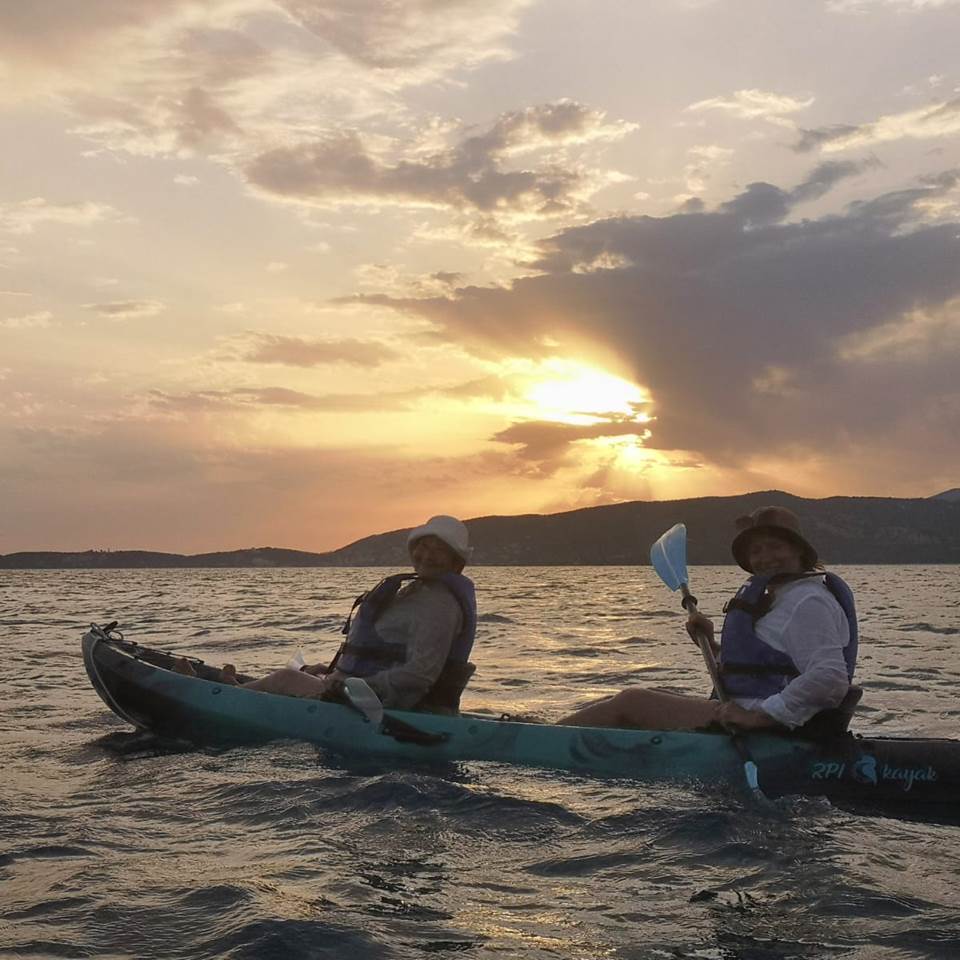 Abbartello kayak Corse coucher de soleil