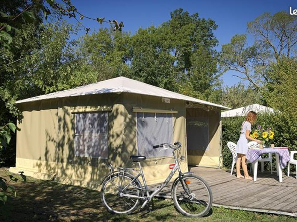 caraibe-tente-toile-lodge-nature-insolite-vendee-camping-les-chagnelles