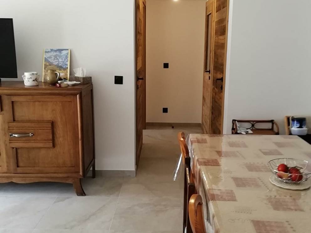 L'oxalis-70m²-n°812-appartement-Taninges-salon-de-télévision-table-à-manger