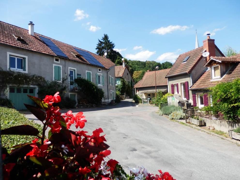 Vue de notre maison et du gite