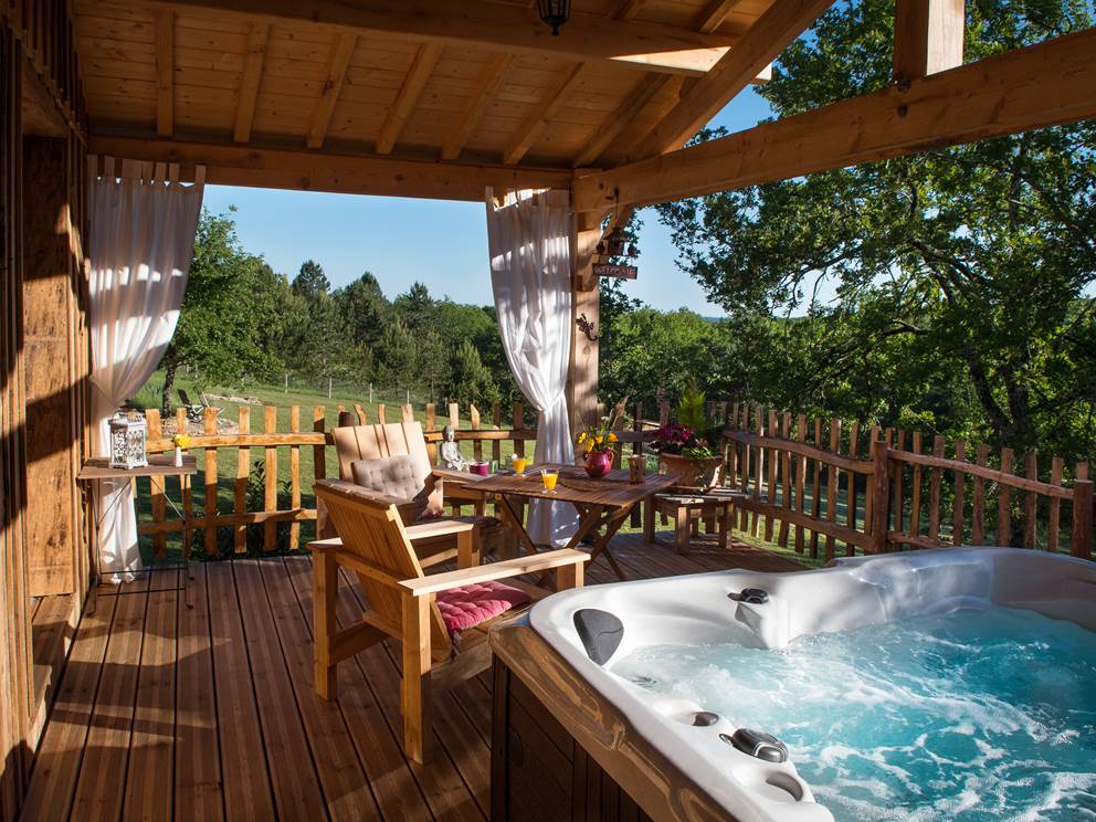 Terrasse 2022 & Spa privatif - Cabane EPICEA