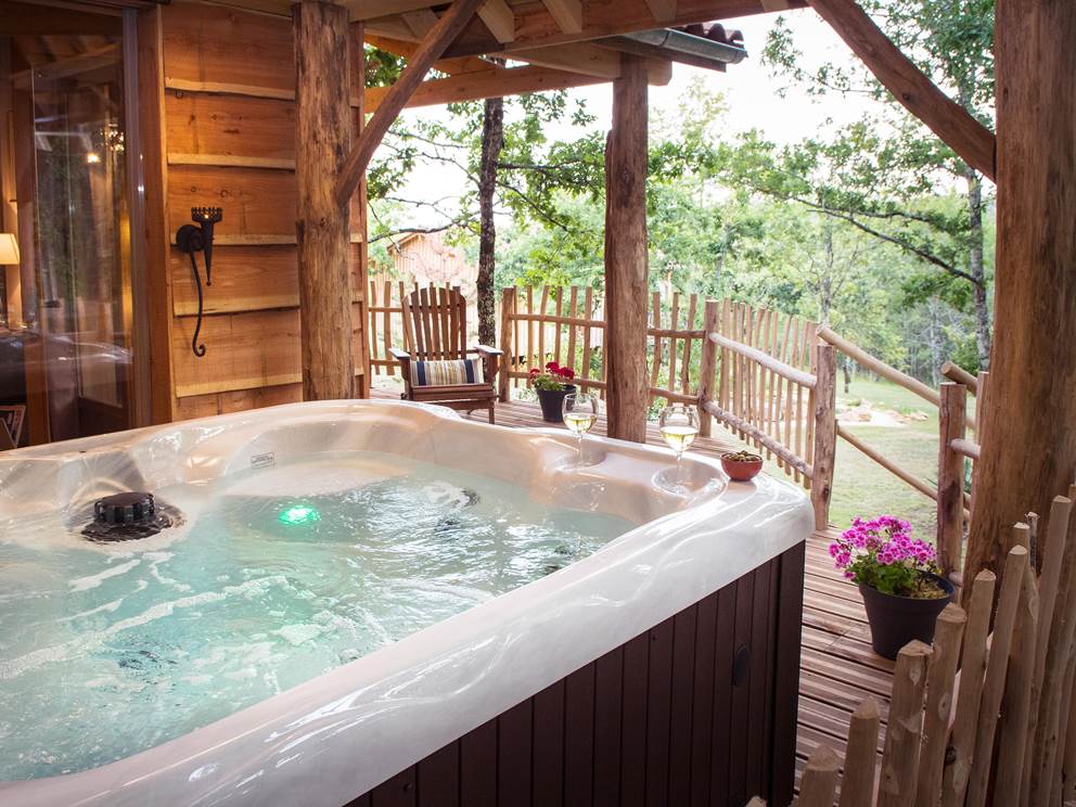 Spa Privatif 35° - Cabane MELEZE