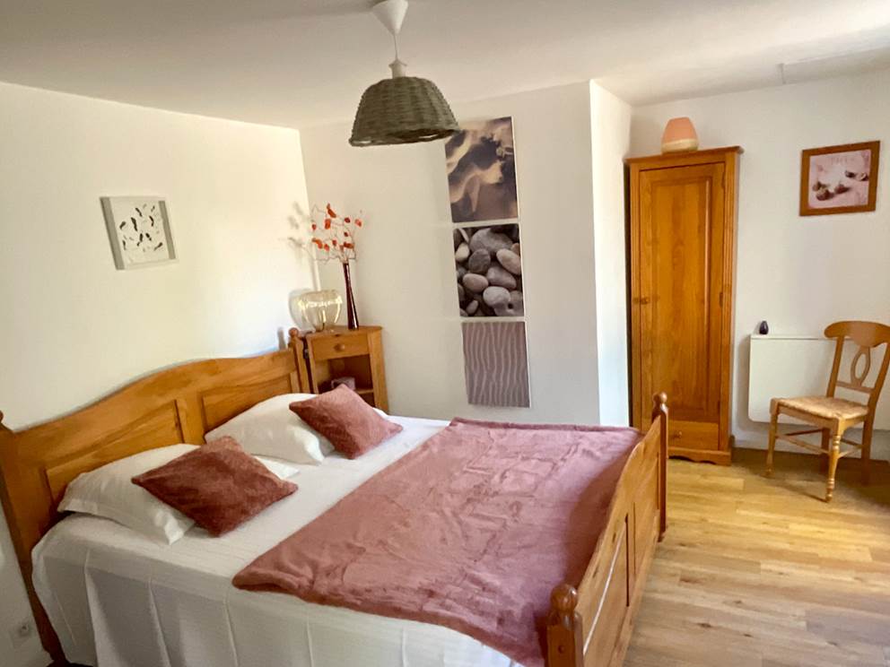 Chambre figue 1 ombre bleue du figuier gîtes et chambres d’hôtes avec piscine Ardèche