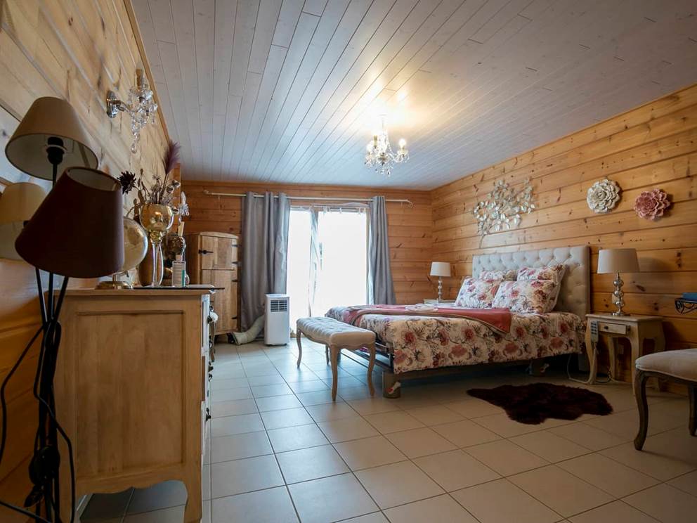 Chambre au rez-de-chaussée, Chambres d'hôtes piscine, Chambres d'hôtes Sancerre